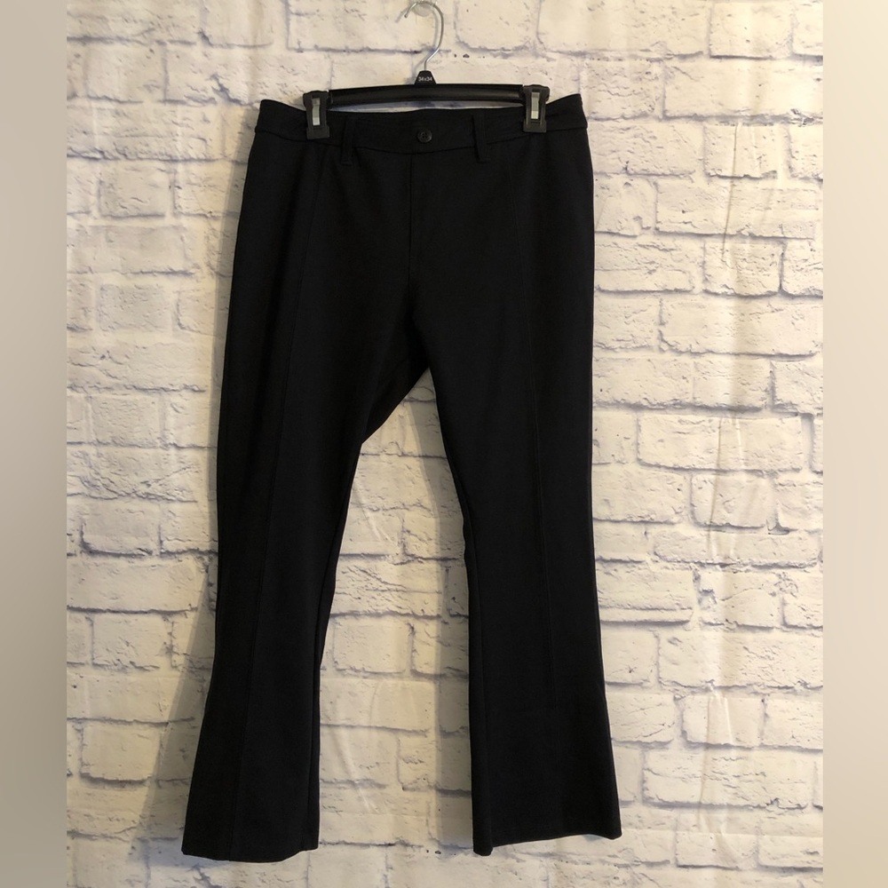 American Giant Women Pull On Kick Flare Crop Pants Size 16 Ponte Black stretch